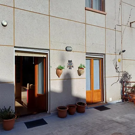 Puerta Del Pirineo Apartment Sabinanigo