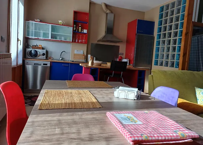 Puerta Del Pirineo * Sabiñánigo